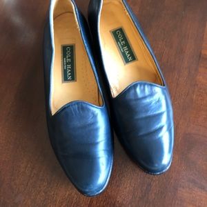 MAKE ME AN OFFER! Navy blue Cole Haan made in Italy flats